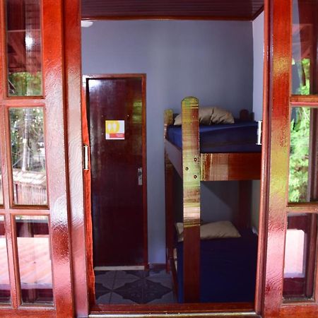Beach House Ilha Grande Hostel Exteriör bild